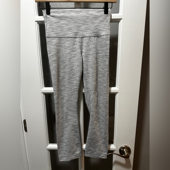 Lululemon Wunder Under Crop (Hi-Rise)-Wee Are From Space Nimbus Battleship - Picture 3 of 7